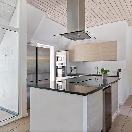 2038 Feriehus *